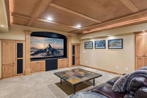 3 Scotch Pine Lane, North Oaks, MN 55127