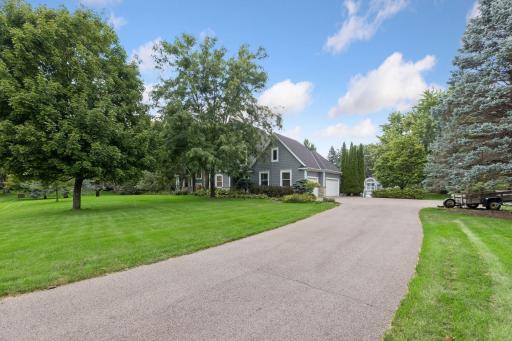 3 Scotch Pine Lane, North Oaks, MN 55127