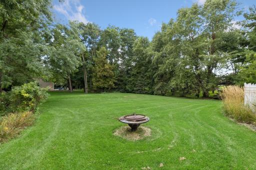3 Scotch Pine Lane, North Oaks, MN 55127