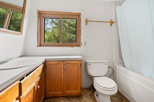 20260904_3054_181stStreet_Clearwater_Interior_9.jpg