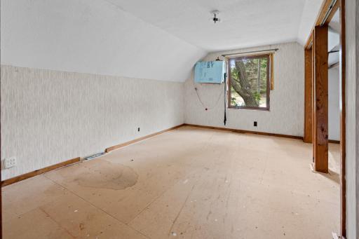 20260904_3054_181stStreet_Clearwater_Interior_10.jpg