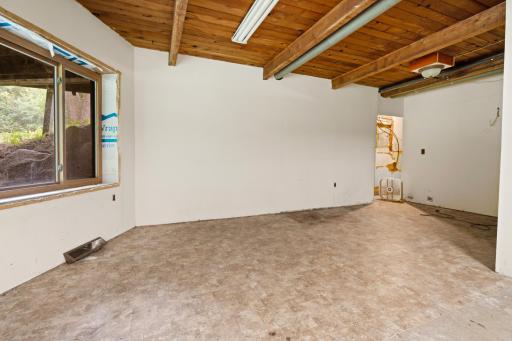 20260904_3054_181stStreet_Clearwater_Interior_16.jpg