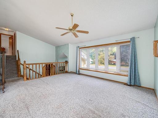 2613 Kennelly Place, Burnsville, MN 55337