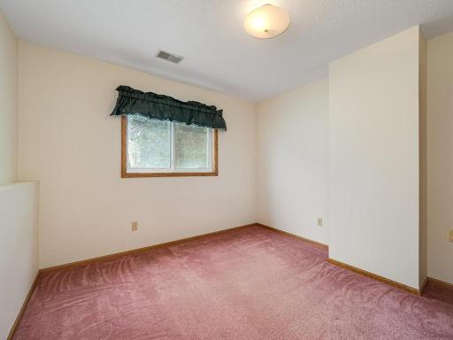 2613 Kennelly Place, Burnsville, MN 55337