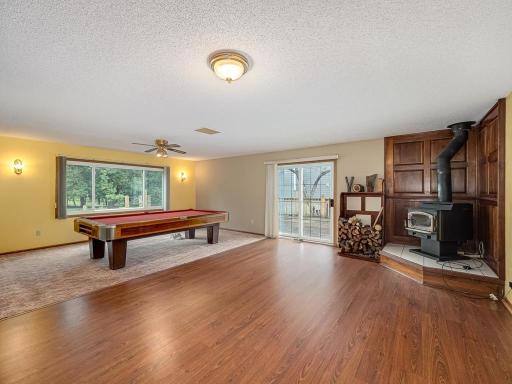 2613 Kennelly Place, Burnsville, MN 55337