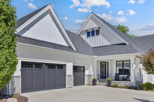 7091 Highland Court, Eden Prairie, MN 55346