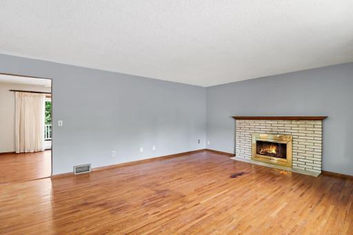 4833 Ensign Avenue N, New Hope, MN 55428