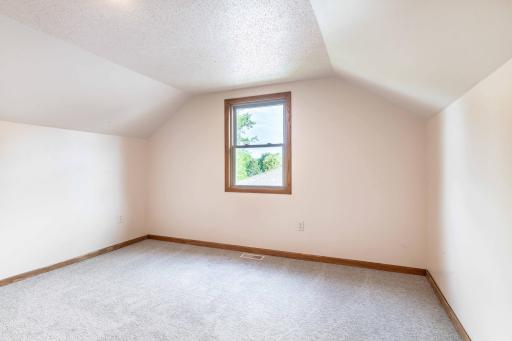 408 2nd Street SE, Pelican Rapids, MN 56572