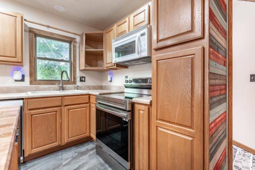 408 2nd Street SE, Pelican Rapids, MN 56572