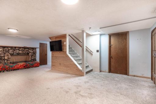408 2nd Street SE, Pelican Rapids, MN 56572