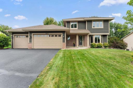 Photo for 9623 161st Street W, Lakeville, MN 55044 - listing #7139645 WELCOME to this STUNNING two-story home in a high-demand location of Lakeville!! District 194 Schools -- near Lac Lavon, parks, trails, entertainment!!! EVERYTHING has been DONE!!!!!