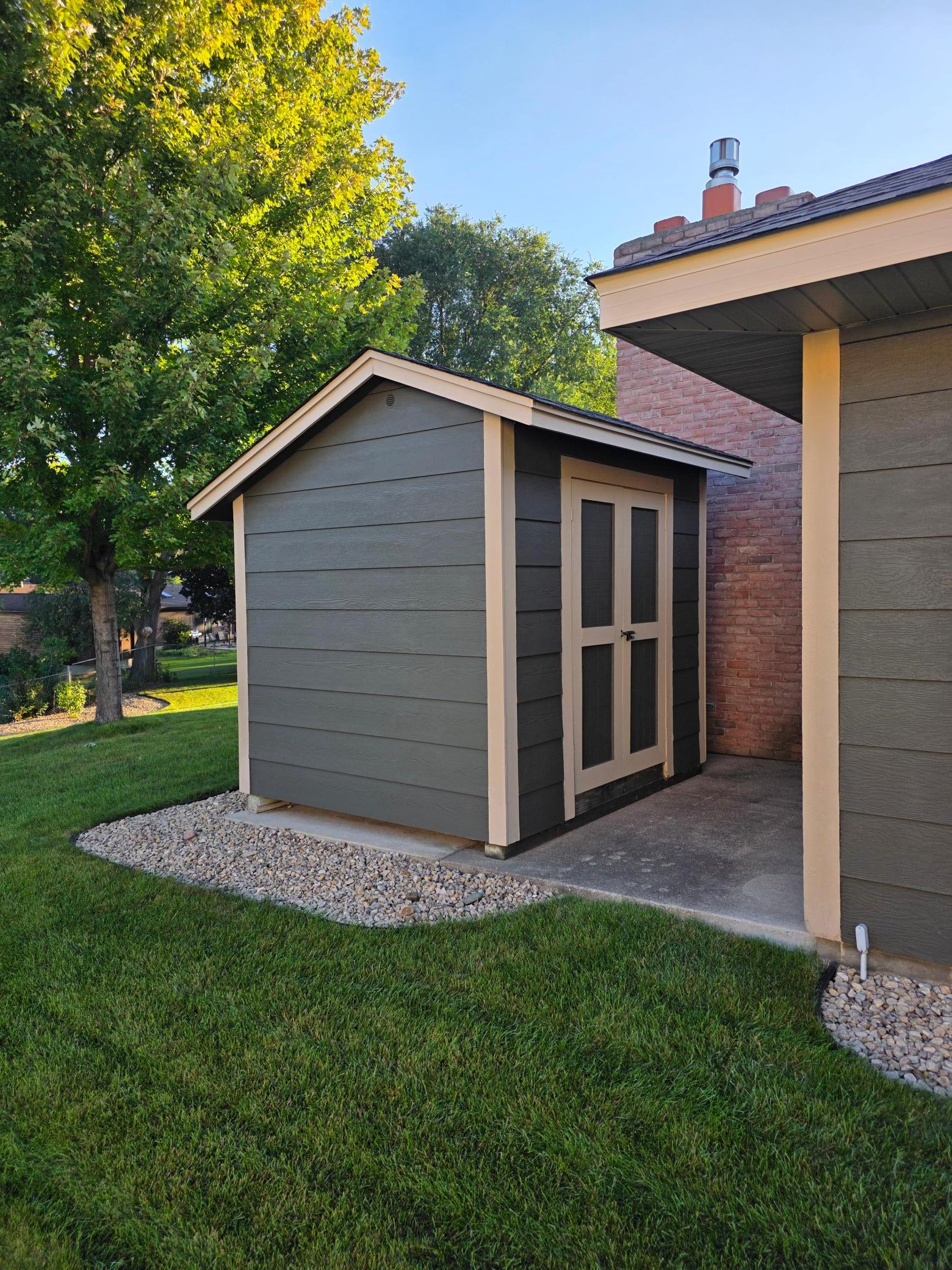 STORAGE shed?! YES, please!!!!
