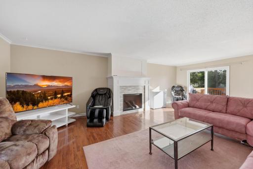 10-web-or-mls-415A8795_without_fire.jpg