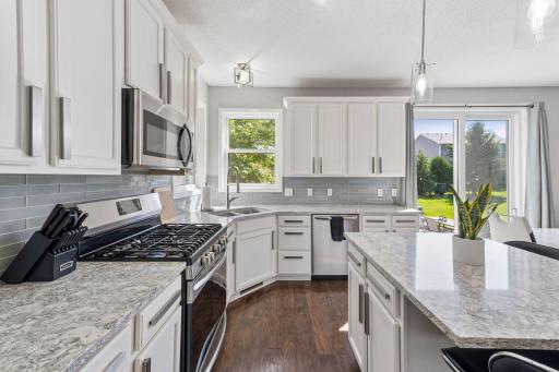14052 Auburn Avenue, Rosemount, MN 55068