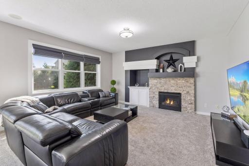 14052 Auburn Avenue, Rosemount, MN 55068