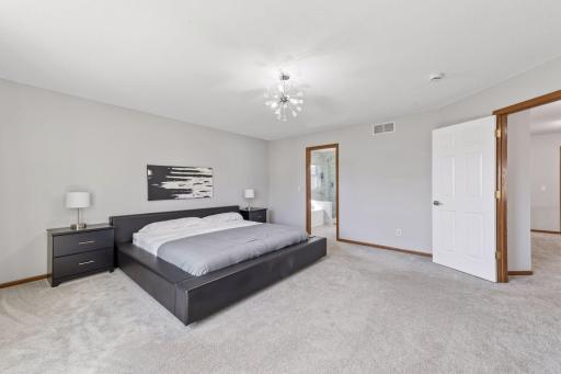 14052 Auburn Avenue, Rosemount, MN 55068