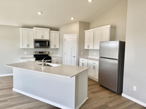 7709 Birch Street, Clear Lake, MN 55319