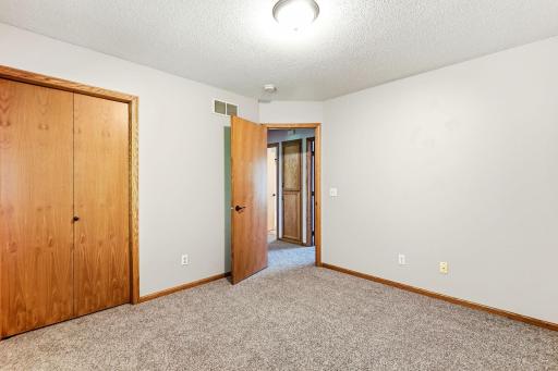 20-web-or-mls-513-Maple-Knoll-Way-NW-28.jpg