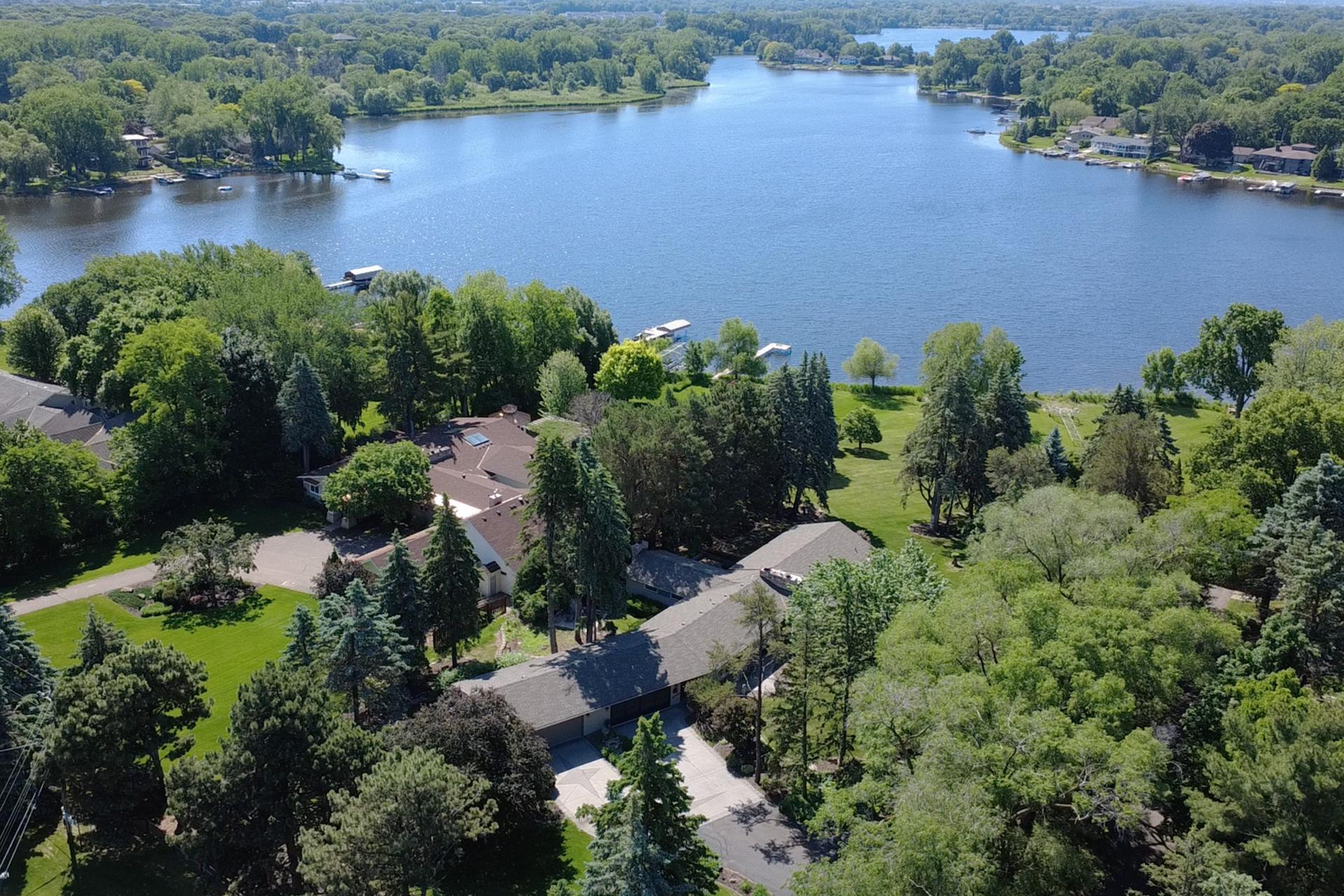Property photo for 2205 Long Lake Road, New Brighton, MN 55112