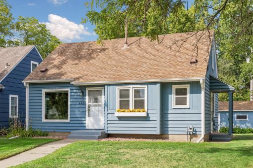 Welcome home to 6828 Grand Ave S, Richfield!!