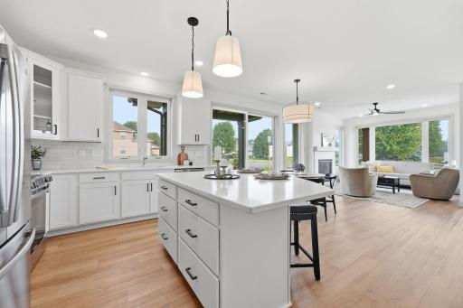 16303 Esprit Court, Lakeville, MN 55044