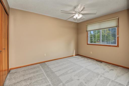 2802 Mallard Drive, Woodbury, MN 55125
