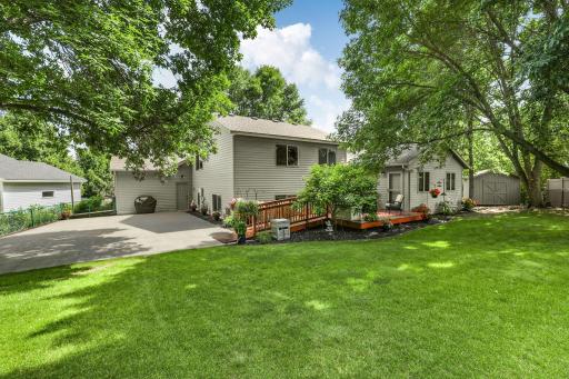1101 Summit Way, Sauk Rapids, MN 56379