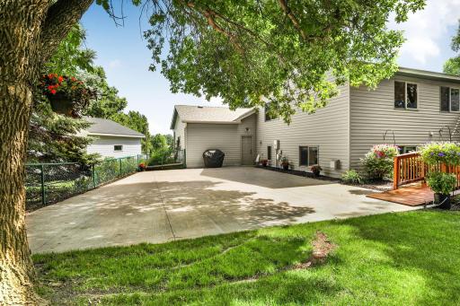 1101 Summit Way, Sauk Rapids, MN 56379