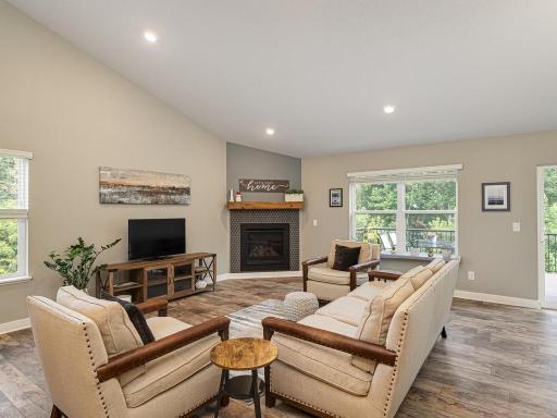 031-038-Living Room-1024x768.jpg