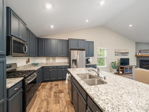 029-033-Kitchen-1024x768.jpg
