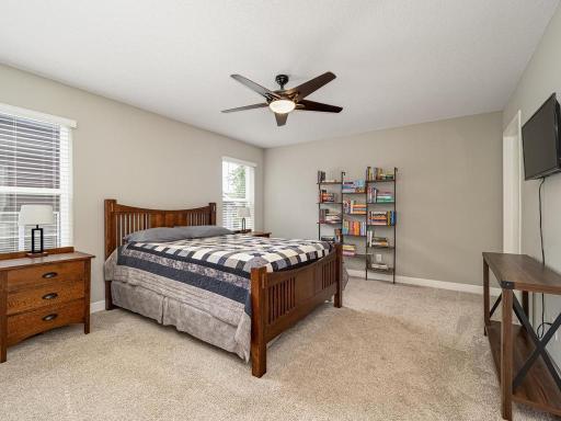 038-030-Primary Bedroom-1024x768.jpg