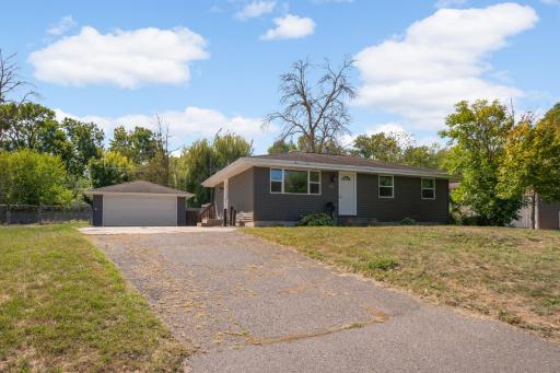 9041 Northwood Circle, New Hope, MN 55427