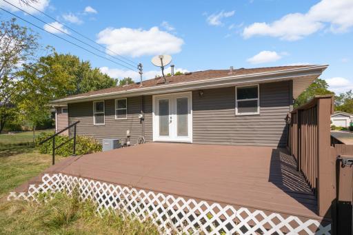 9041 Northwood Circle, New Hope, MN 55427