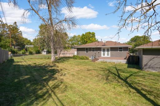 9041 Northwood Circle, New Hope, MN 55427