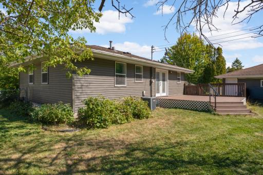 9041 Northwood Circle, New Hope, MN 55427