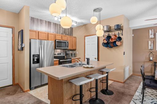 1776 Maryland Avenue E, 105, Saint Paul, MN 55106