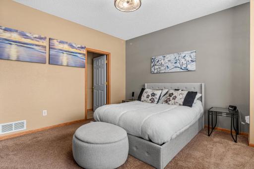 1776 Maryland Avenue E, 105, Saint Paul, MN 55106