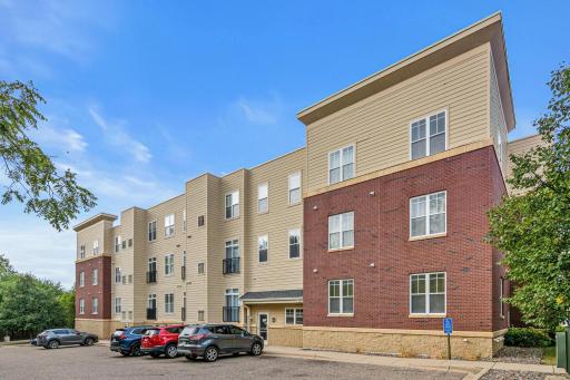 1776 Maryland Avenue E, 105, Saint Paul, MN 55106