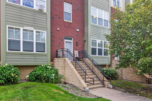 1776 Maryland Avenue E, 105, Saint Paul, MN 55106