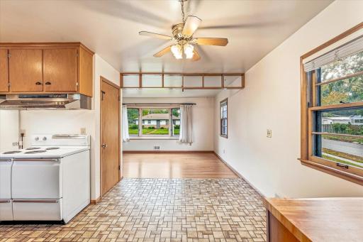 430 11th Avenue NW, New Brighton, MN 55112