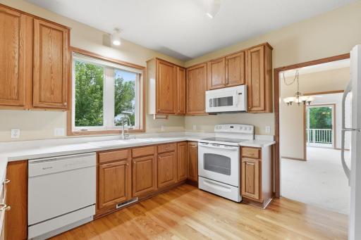 3721 Crossridge Way, Rosemount, MN 55068