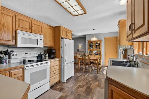 Kitchen to dining