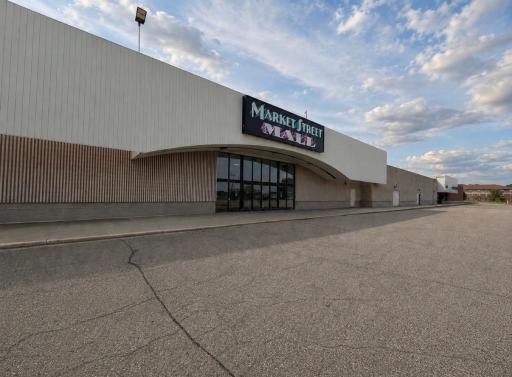 Marshall, MN 56258