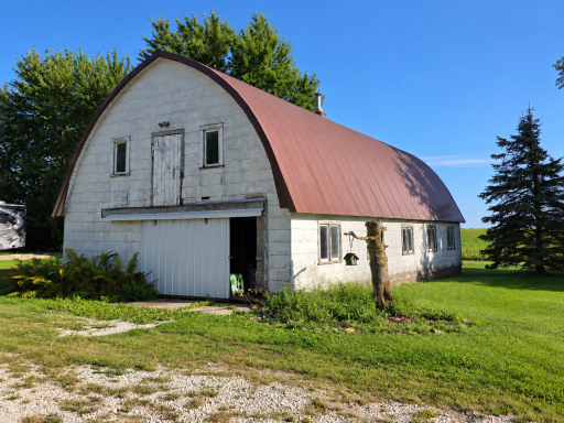 Barn