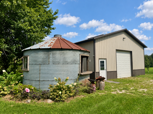 Grain Bin Gazebo & Shed