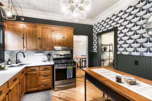 206 Eddy street - Web Quality - 020 - 20 Kitchen.jpg