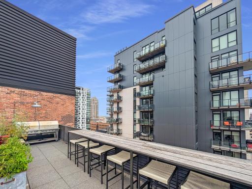 250 Park Avenue, 614, Minneapolis, MN 55415
