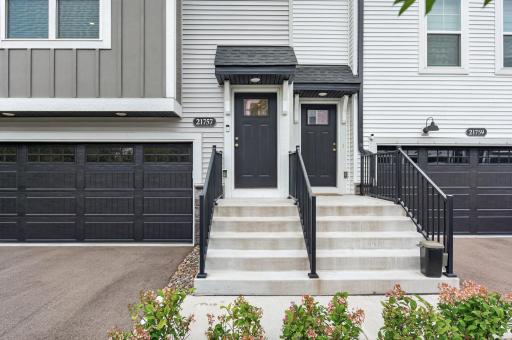 Front Door Opens to Beautiful Views and an Amazing Floor Plan