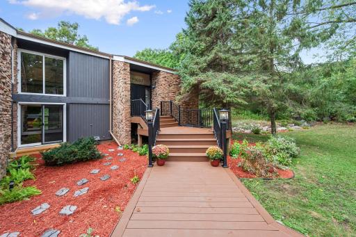 Maintenance decking