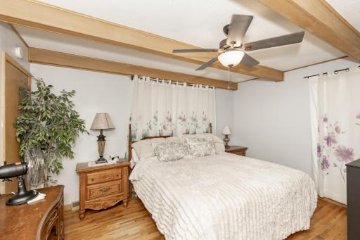 1320 5th Street S, Moorhead, MN 56560
